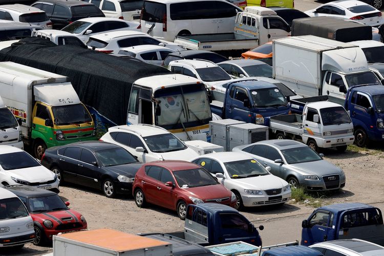 Cara Cek Status Kepemilikan Mobil Bekas