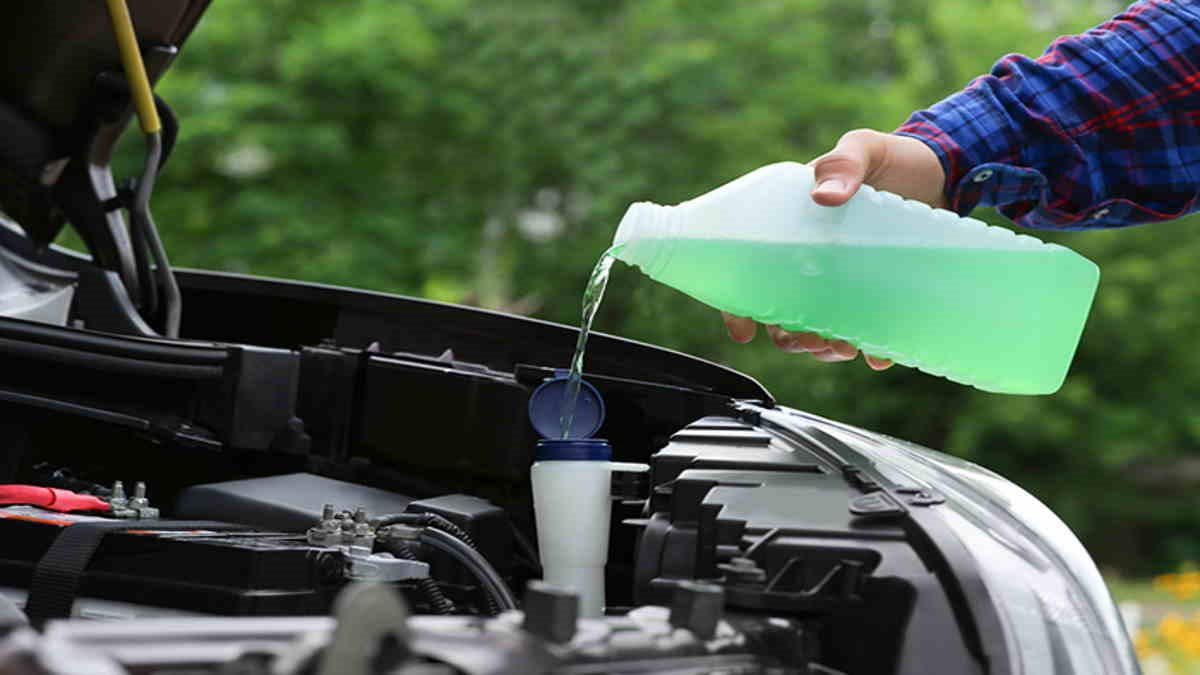 Cara Kuras Air Radiator Mobil