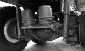 Cara Merawat Suspensi Mobil