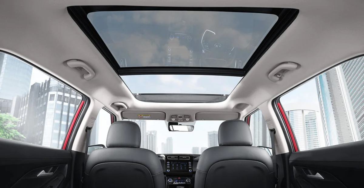 Mobil Wuling dengan Sunroof