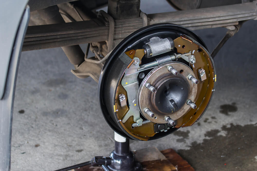 Penyebab Rem Mobil Berbunyi